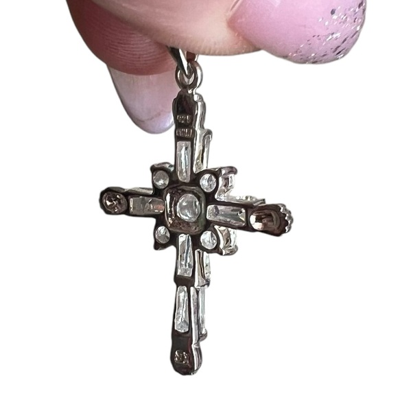 New Solid Sterling Silver 925 with Cubic Zirconia Stones Cross Pendant - Picture 6 of 6